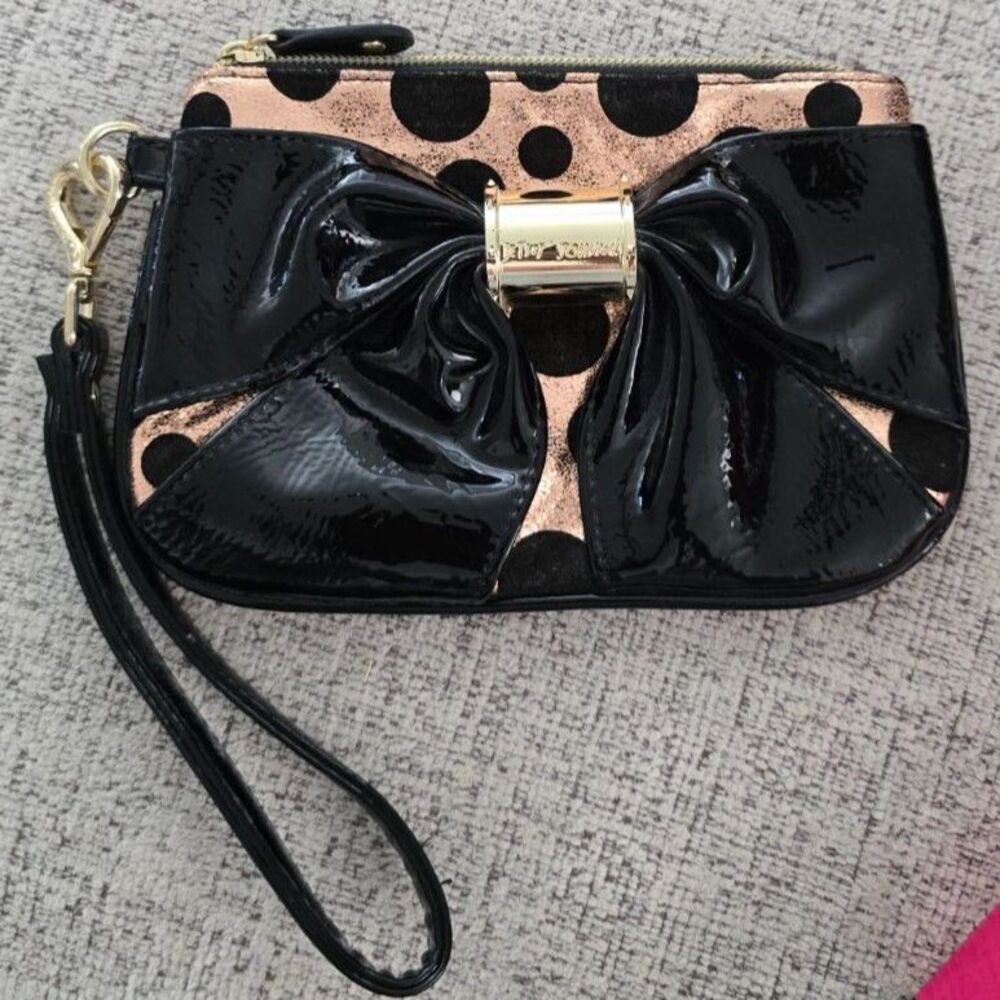 Betsey Johnson Bow Nanza Wristlet Rose Gold Black Polka Dot NWOT - Picture 3 of 6